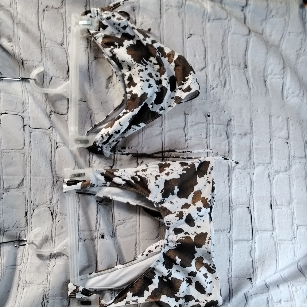 Two-Piece bikini - Picture 2 of 4